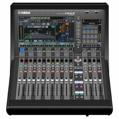 YAMAHA DIGITAL MIXING CONSOLE - DM7C