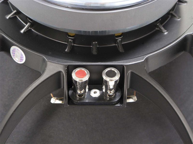 18 Sound 15W500