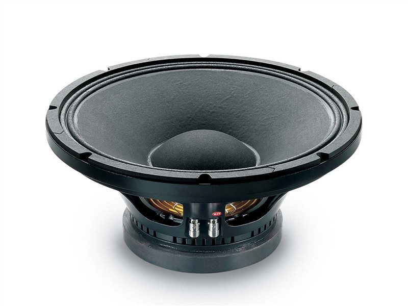 18 Sound 15W700
