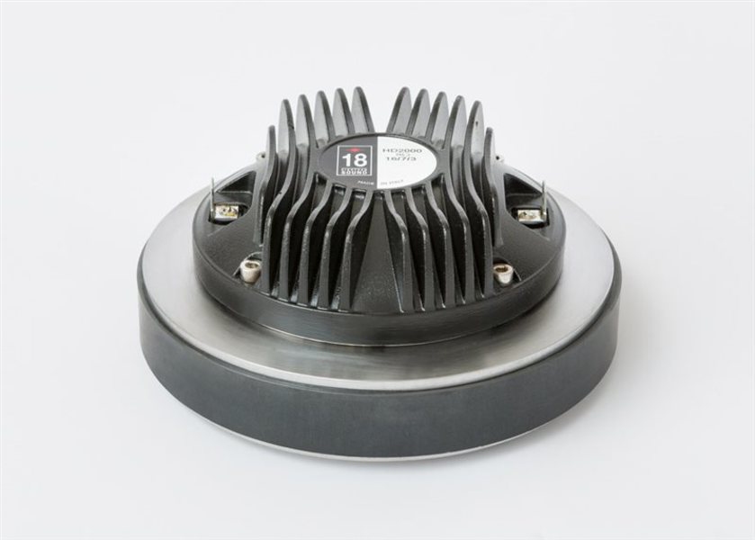 18 Sound HD2000