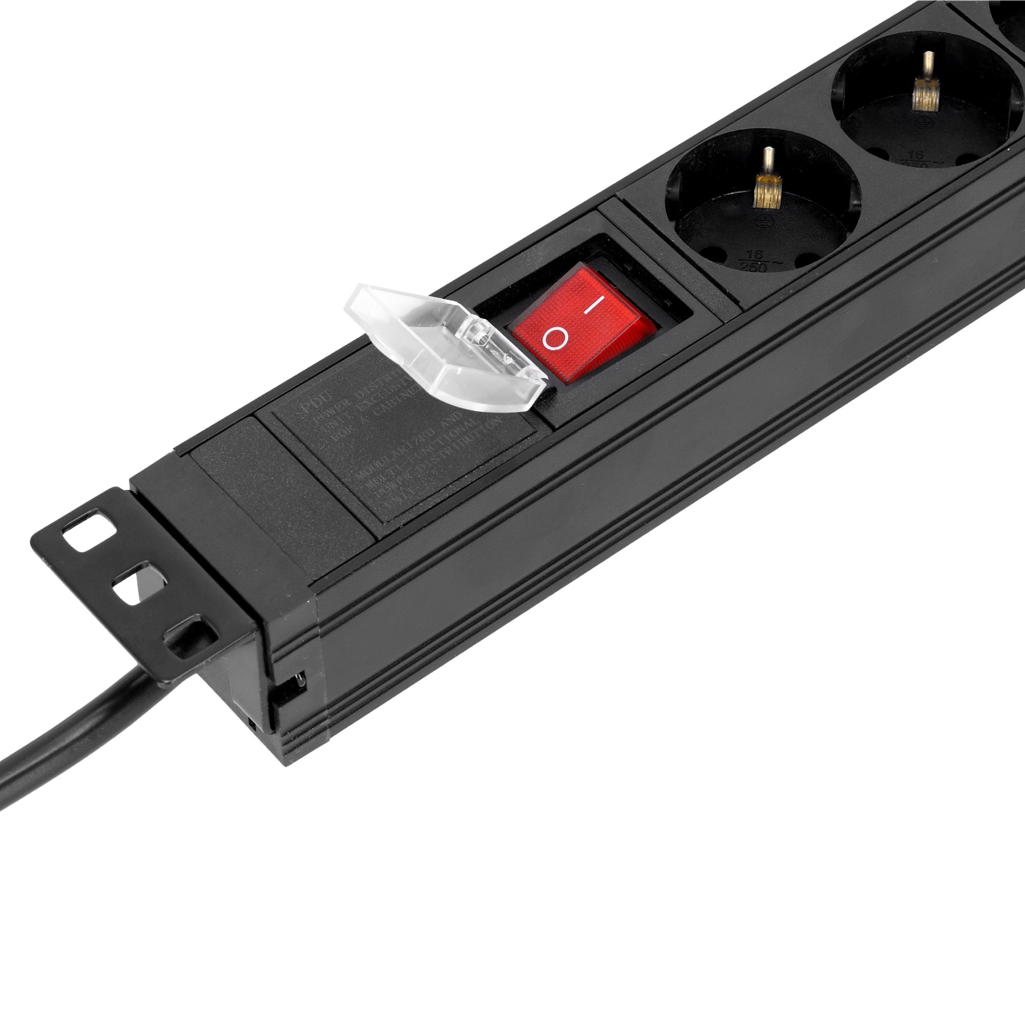 Adam Hall Cables AH RACK PDU 7S