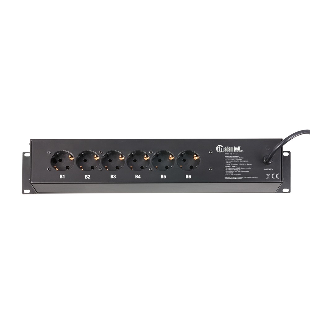 Adam Hall Cables AH RACK PDU 9SS