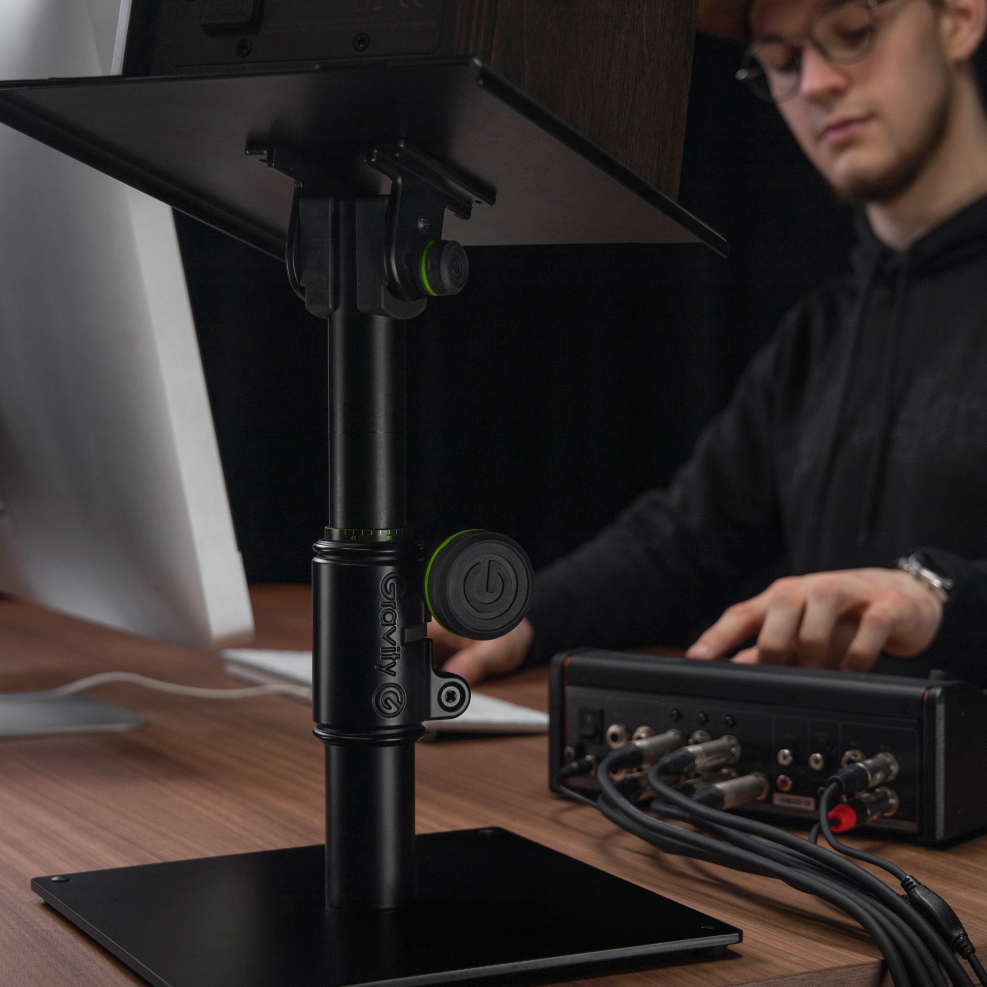 Gravity SP 3102