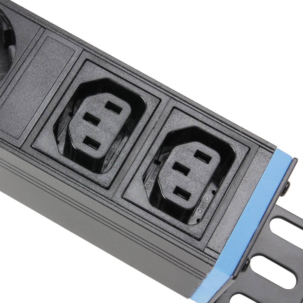 Stekkerblok 12x Shuko en 2x IEC Stopcontact Rackmount