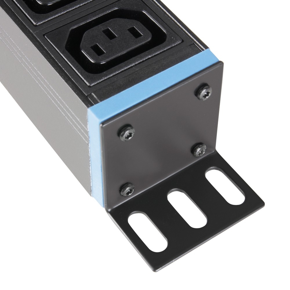 Stekkerblok 12x Shuko en 2x IEC Stopcontact Rackmount